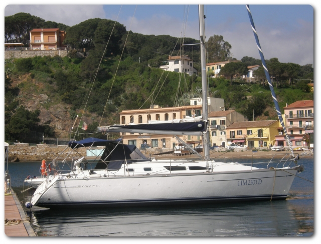  Cruceros navegando sun odyssey 37